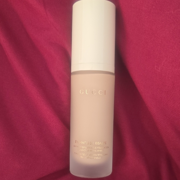 Gucci Éternité de Beauté Foundation - Soft Cream 30ml / 120N - Picture 1 of 3